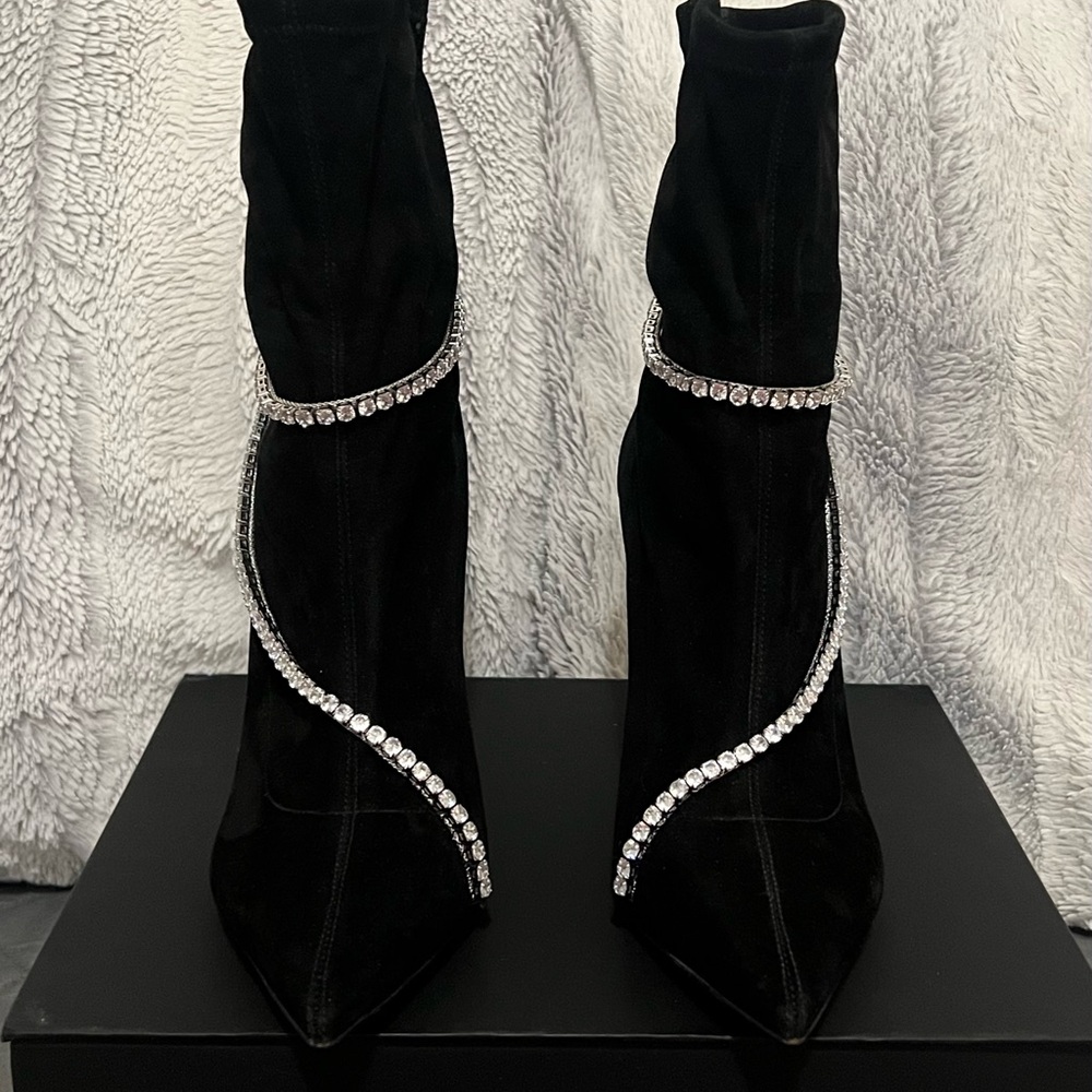 Jummy Choo Boots Talika Elegant Black Rhinestone-Embellished Women's Boots